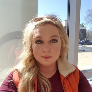 Meet your Posher, Becky